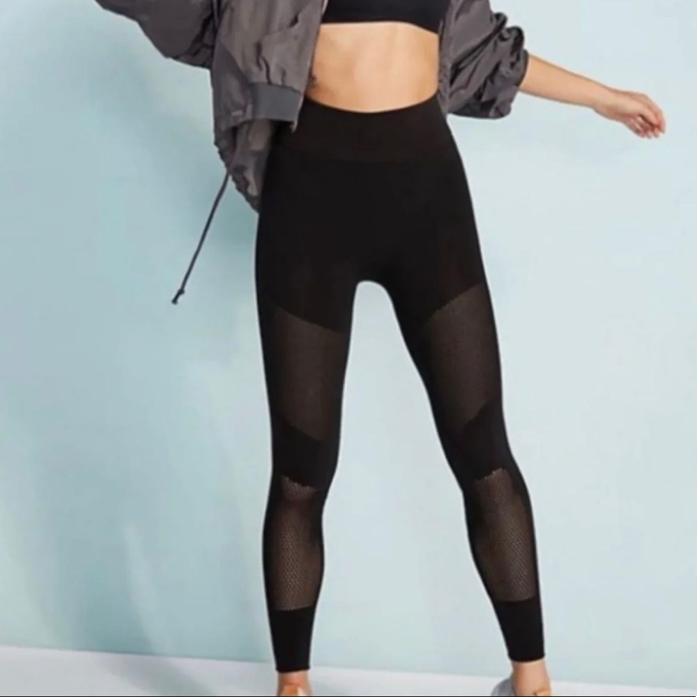 Free People Movement seamless sculpt mesh leggings